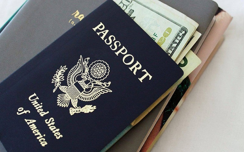 Giải đáp thắc mắc: Có nên sử dụng dịch vụ làm sổ tiết kiệm xin visa? 
